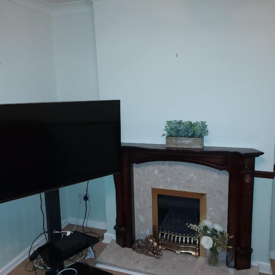 Ferienwohnung The Rose Rotherham Exterior foto